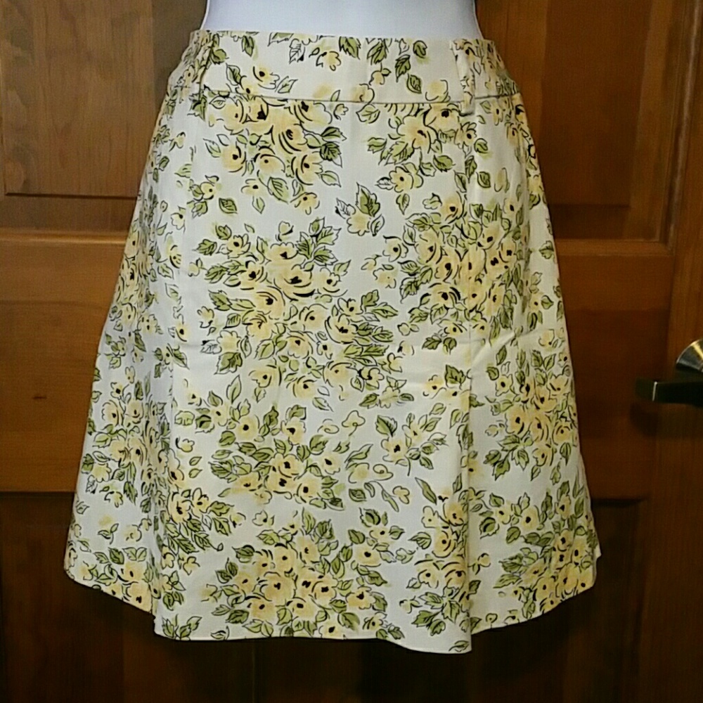 Ann Taylor Loft floral cotton skirt